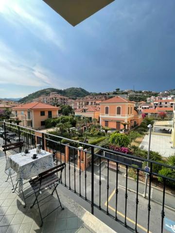 Residenza Marina Apartment Riva Ligure Exterior foto